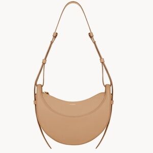 Numéro Dix
EDITION SMOOTH BEIGE